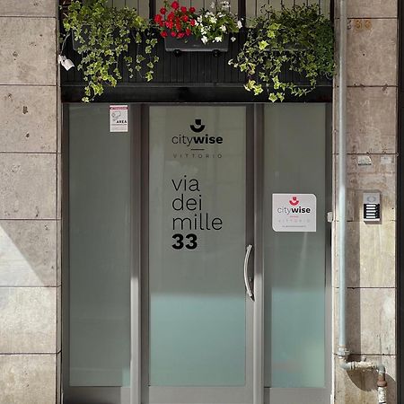 Citywise Vittorio - Independent Apartment Near Bari Central Station ภายนอก รูปภาพ
